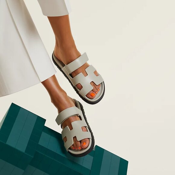 Hermès Chypre Sandal – Beige Esquisse – Size 35.5 - Picture 3 of 10